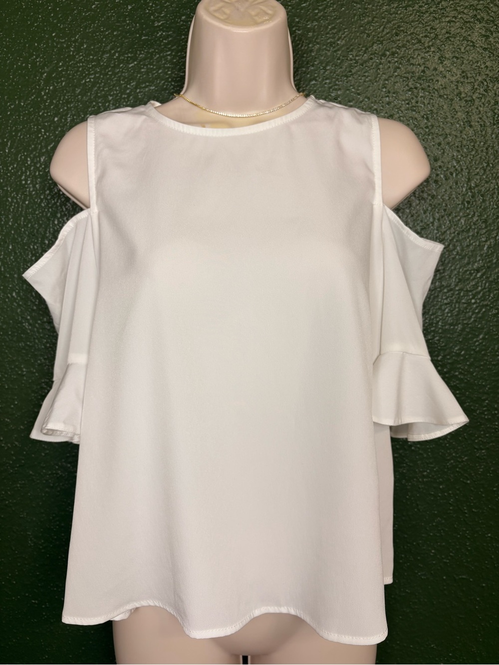 Topshop White Cold-Shoulder Ruffle Top size 6